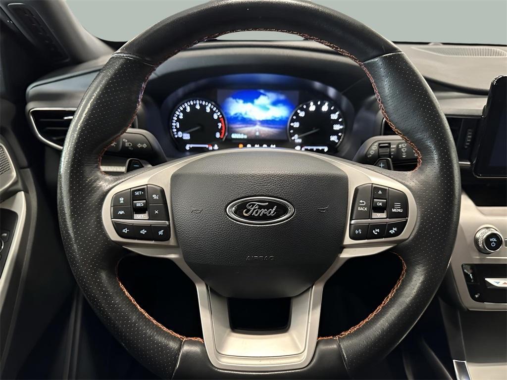 used 2022 Ford Explorer car, priced at $30,981