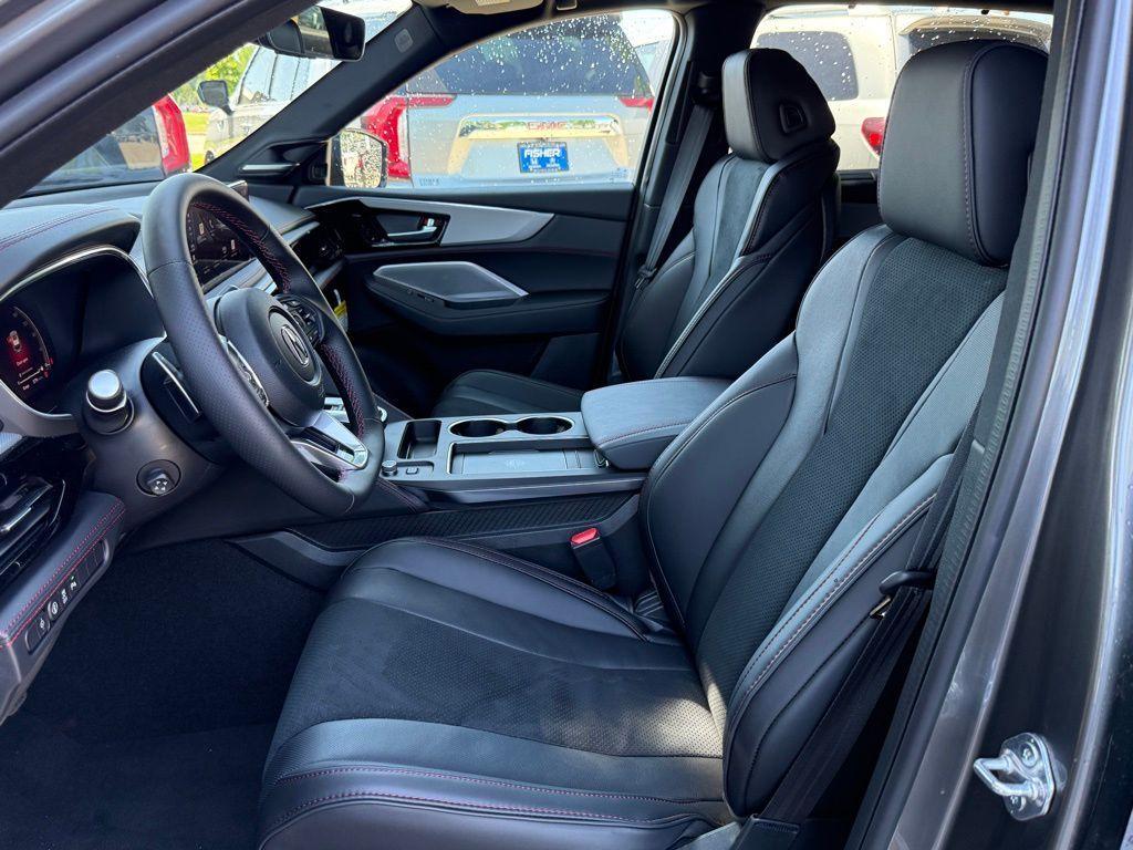 new 2025 Acura MDX car, priced at $60,007