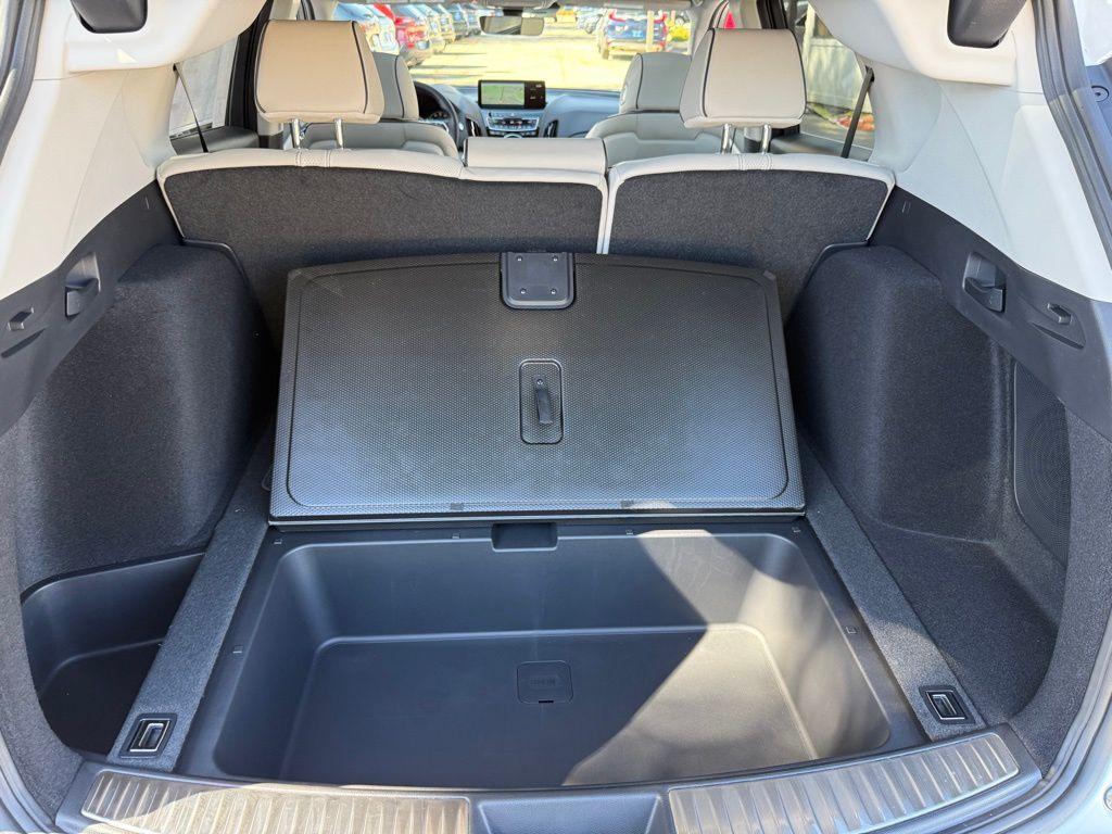 new 2025 Acura RDX car, priced at $54,400