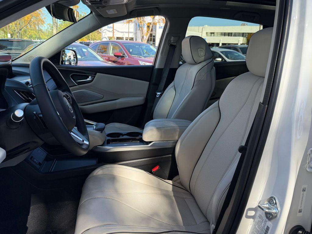 new 2025 Acura RDX car, priced at $54,400