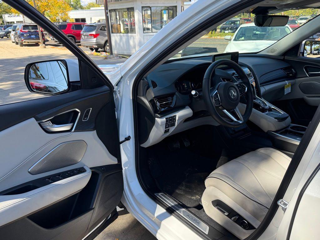 new 2025 Acura RDX car, priced at $54,400