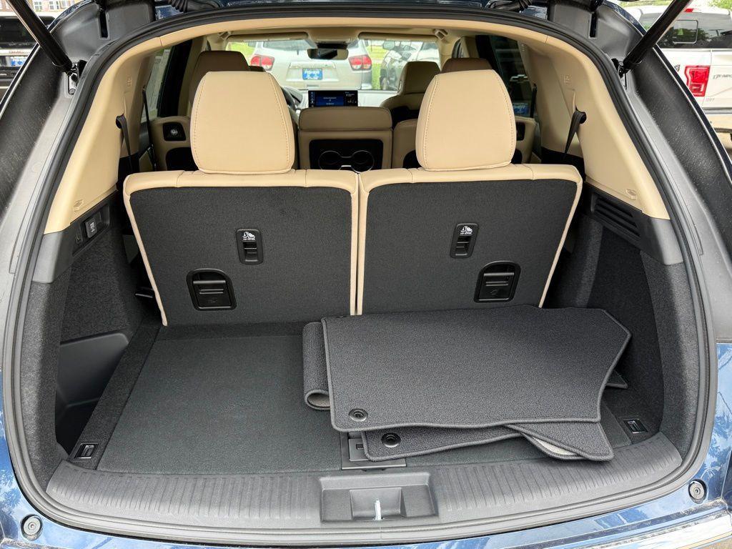 new 2025 Acura MDX car, priced at $53,415