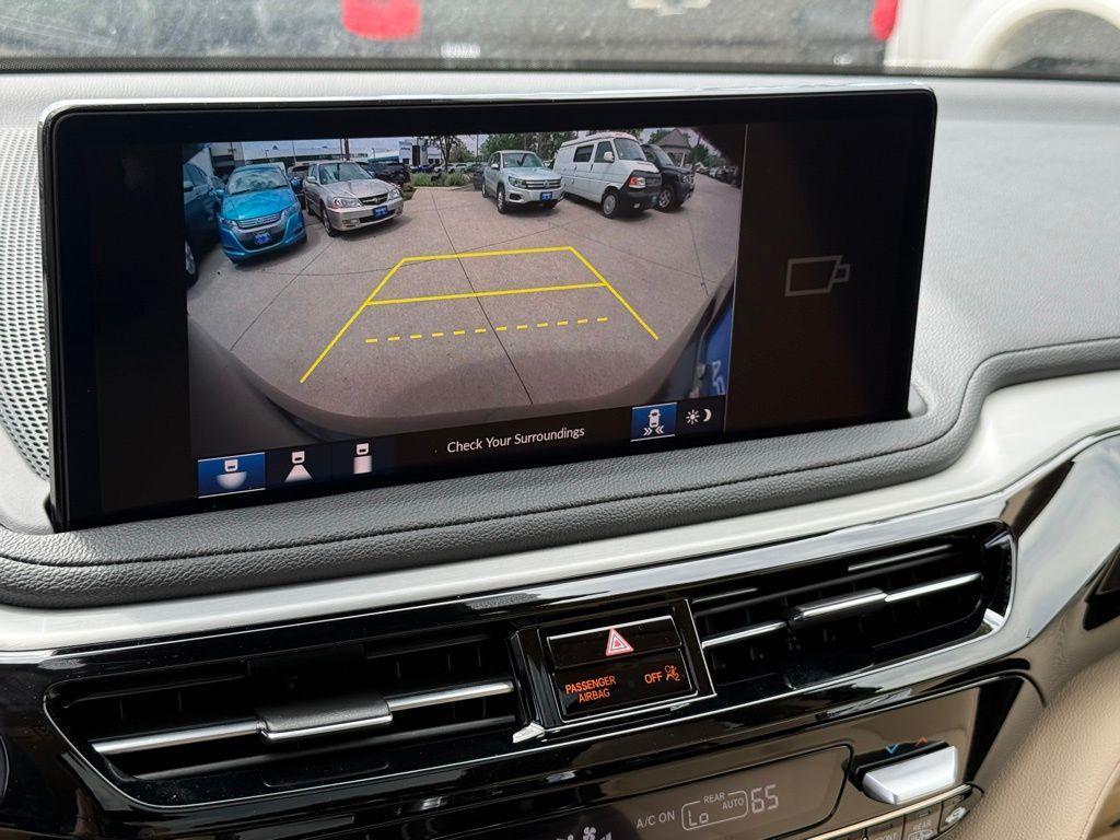 new 2025 Acura MDX car, priced at $53,415