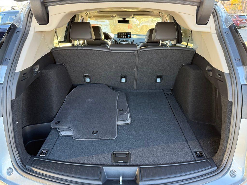 new 2025 Acura RDX car, priced at $48,650