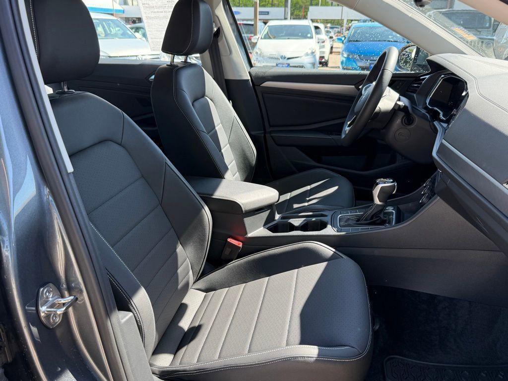used 2024 Volkswagen Jetta car, priced at $21,494
