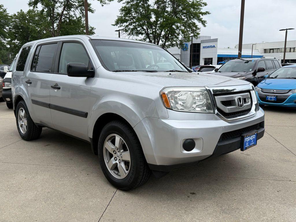 used 2010 Honda Pilot car, priced at $11,990