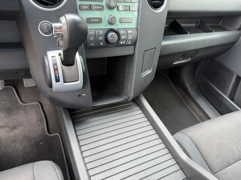 used 2010 Honda Pilot car, priced at $11,990