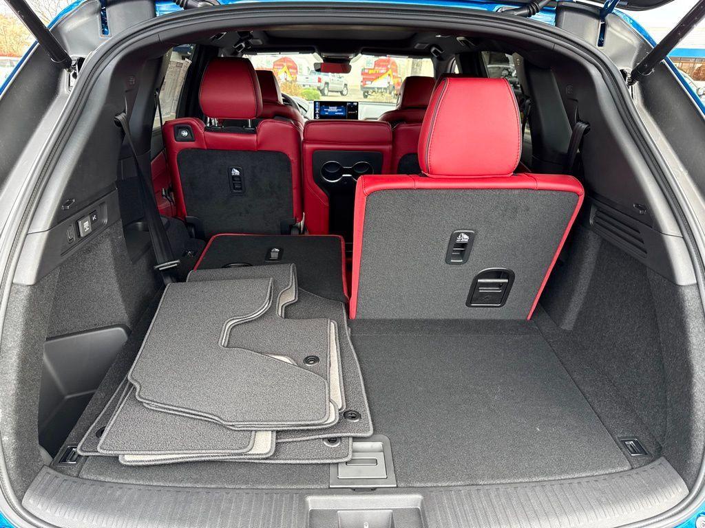 new 2026 Acura MDX car, priced at $64,350