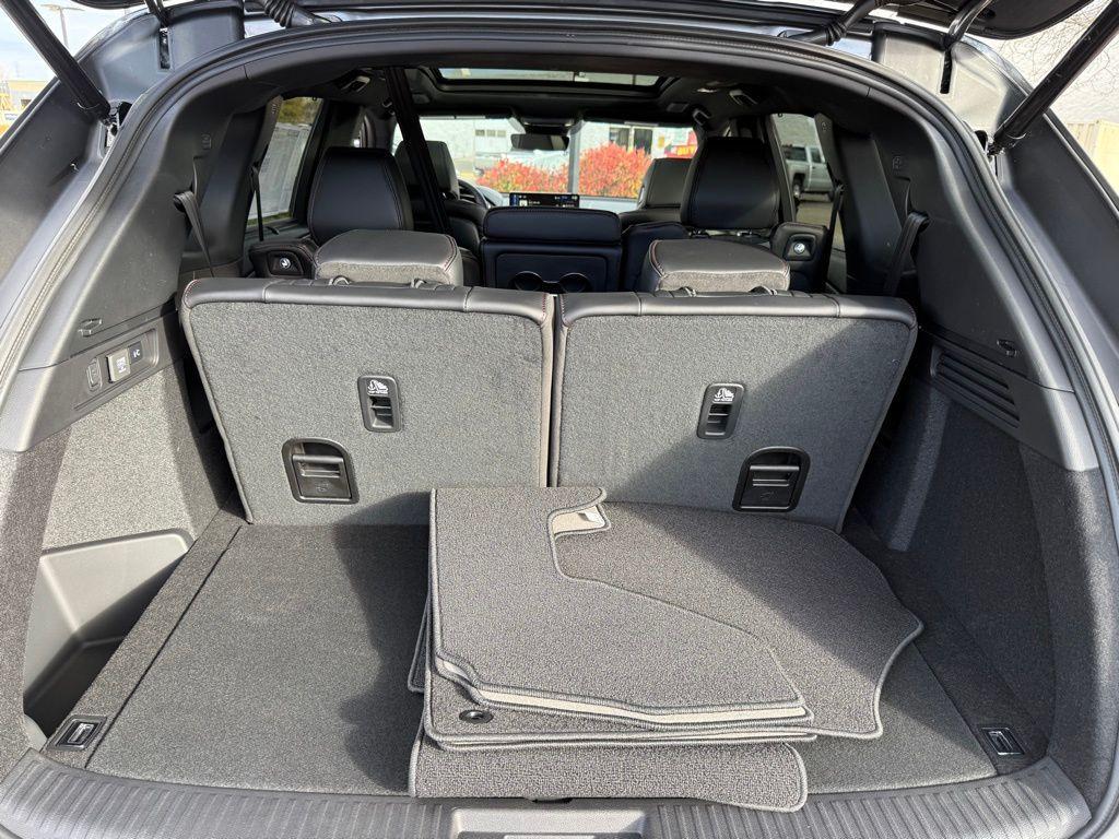 new 2026 Acura MDX car, priced at $64,350