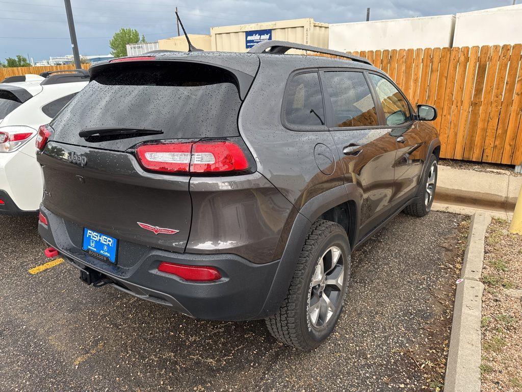 used 2015 Jeep Cherokee car, priced at $15,990