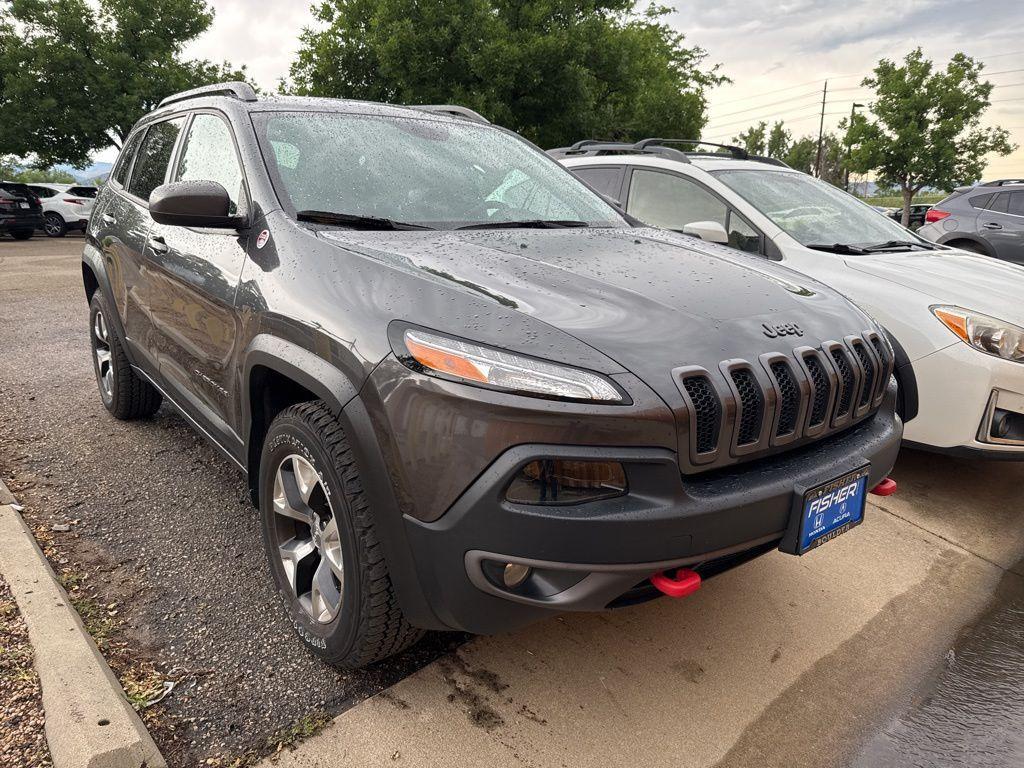 used 2015 Jeep Cherokee car, priced at $15,990