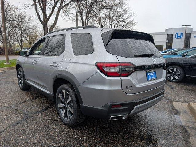 new 2025 Honda Pilot car, priced at $49,150