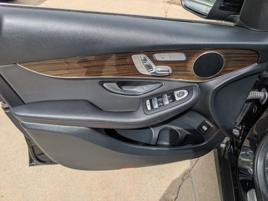 used 2020 Mercedes-Benz GLC 300 car, priced at $23,495