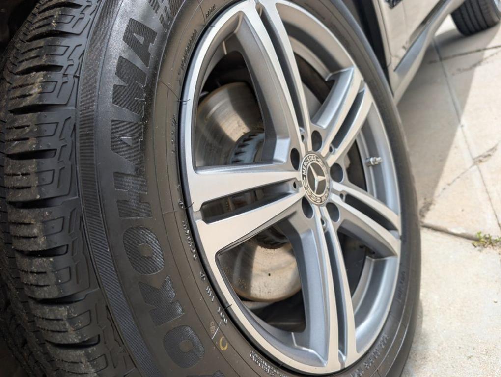 used 2020 Mercedes-Benz GLC 300 car, priced at $23,495