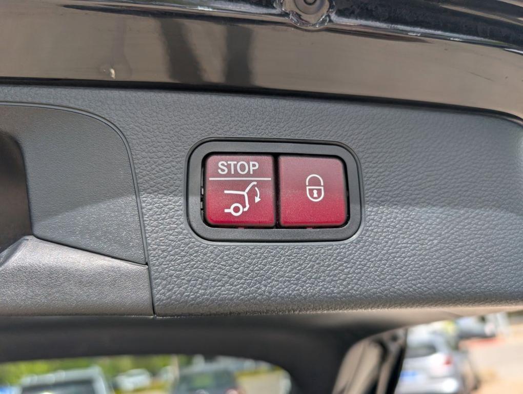 used 2020 Mercedes-Benz GLC 300 car, priced at $23,495