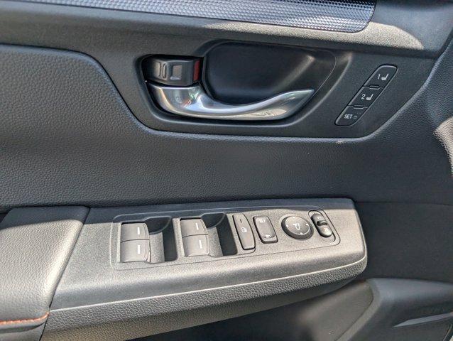 new 2025 Honda CR-V Hybrid car, priced at $39,695