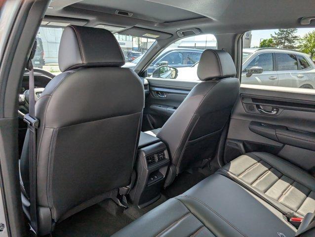 new 2025 Honda CR-V Hybrid car, priced at $39,695