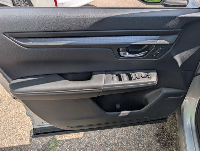 new 2025 Honda CR-V Hybrid car, priced at $39,695