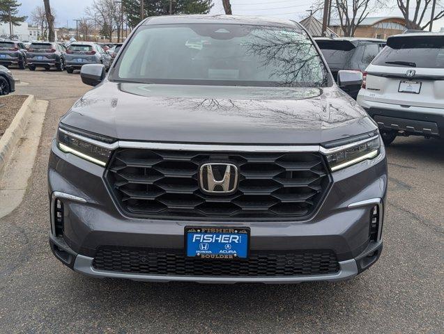 new 2025 Honda Pilot car, priced at $47,050