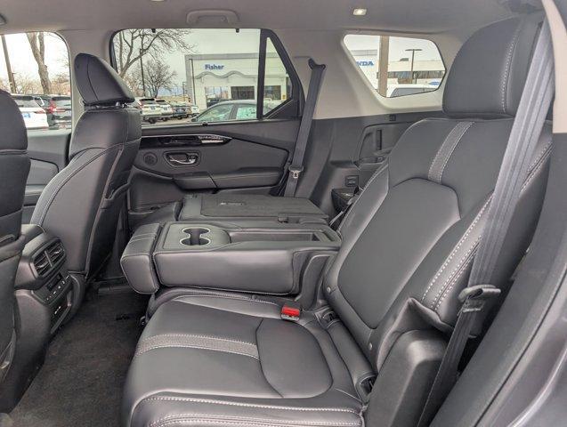 new 2025 Honda Pilot car, priced at $47,050