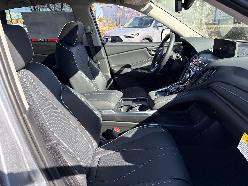 new 2025 Acura RDX car, priced at $53,800