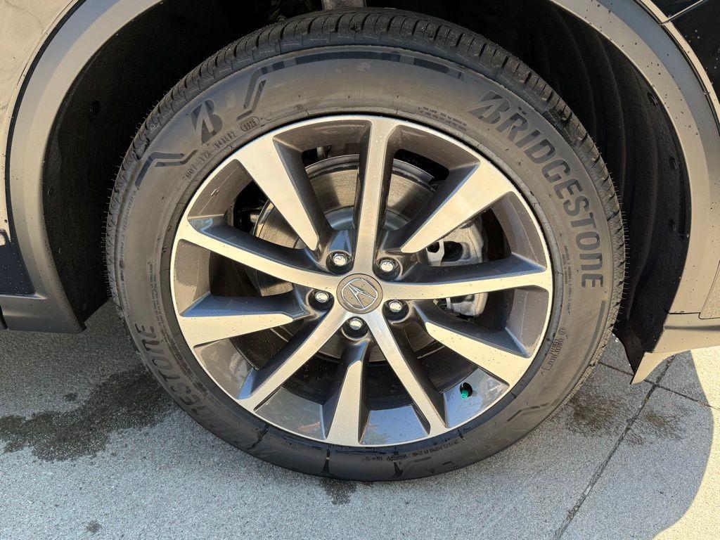 new 2025 Acura MDX car, priced at $57,305