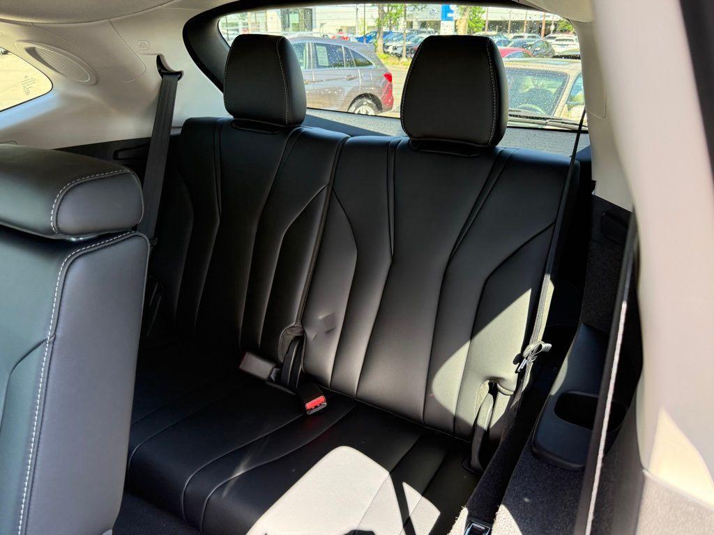new 2025 Acura MDX car, priced at $57,305