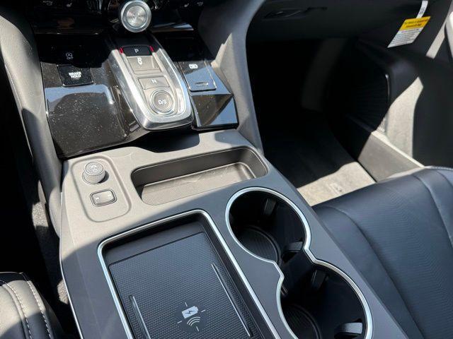 new 2025 Acura MDX car, priced at $61,449