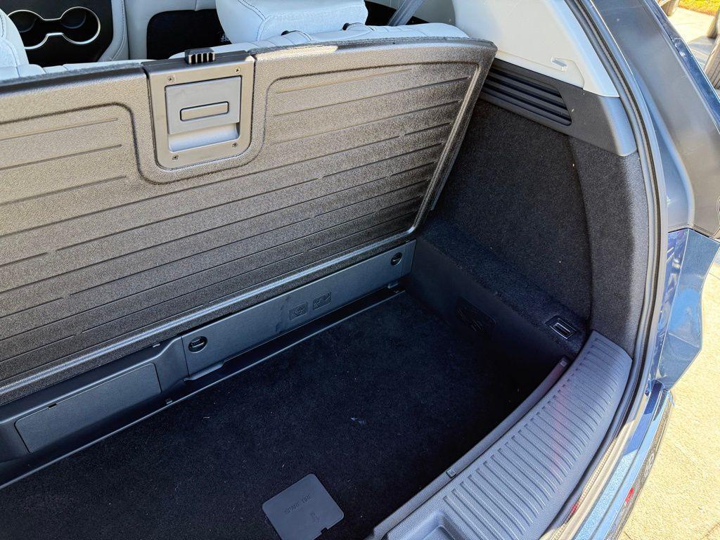 new 2026 Acura MDX car, priced at $60,750