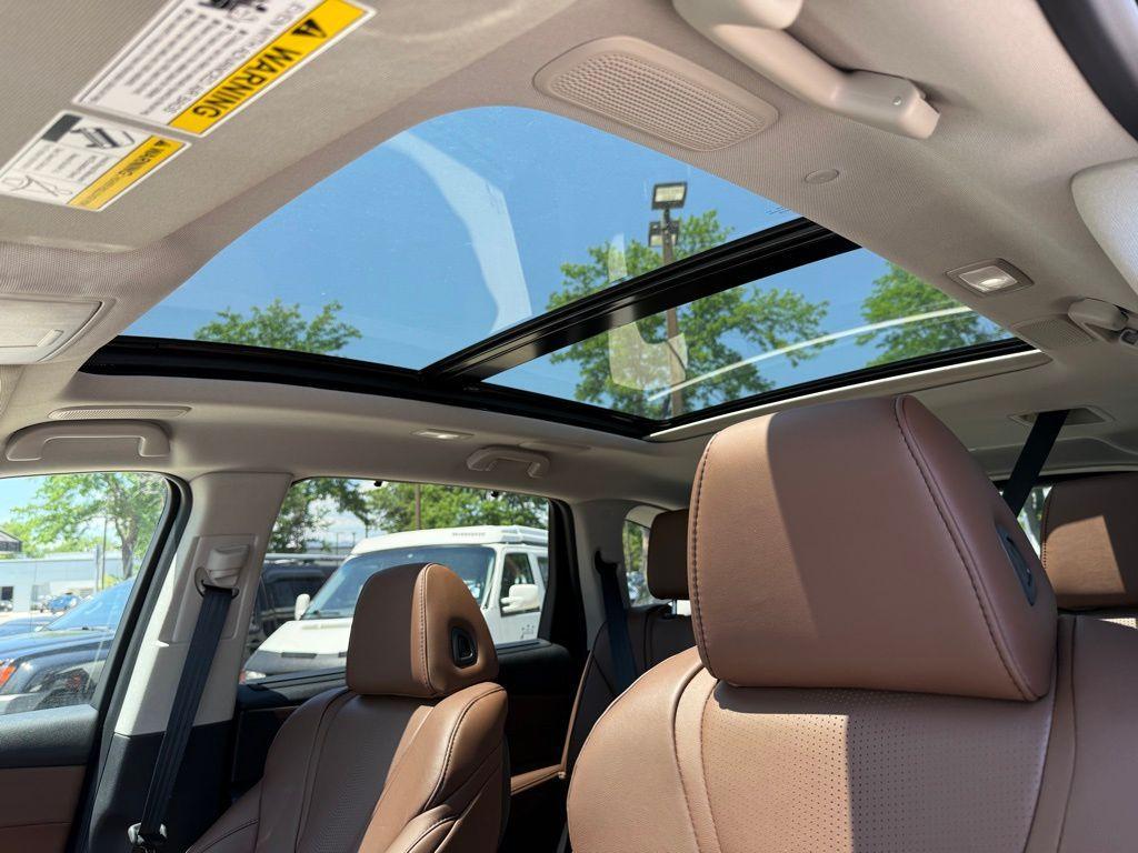 new 2025 Acura MDX car, priced at $61,449