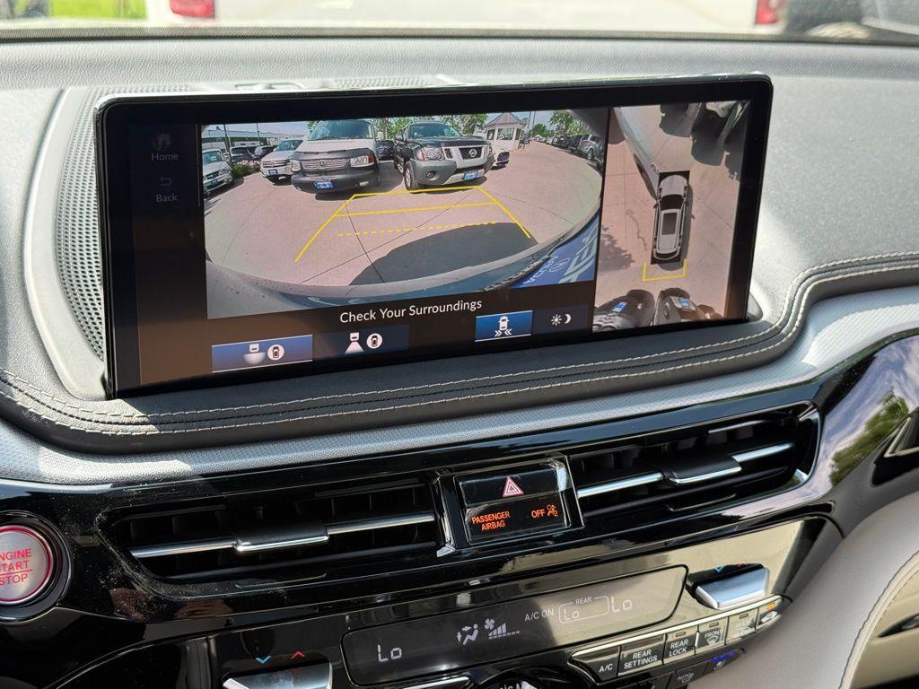 new 2025 Acura MDX car, priced at $65,981