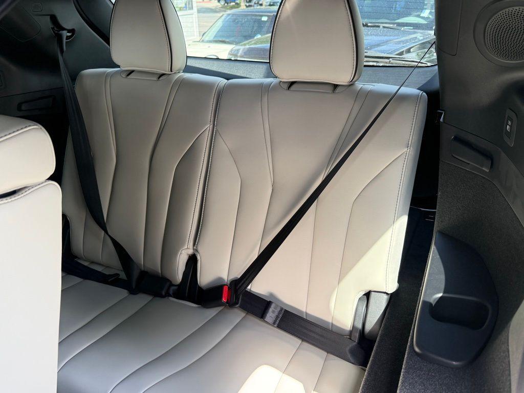new 2025 Acura MDX car, priced at $65,981