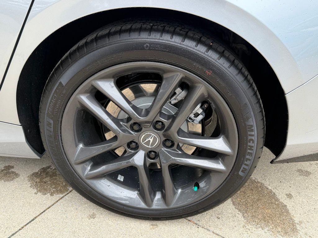 used 2025 Acura TLX car, priced at $45,990