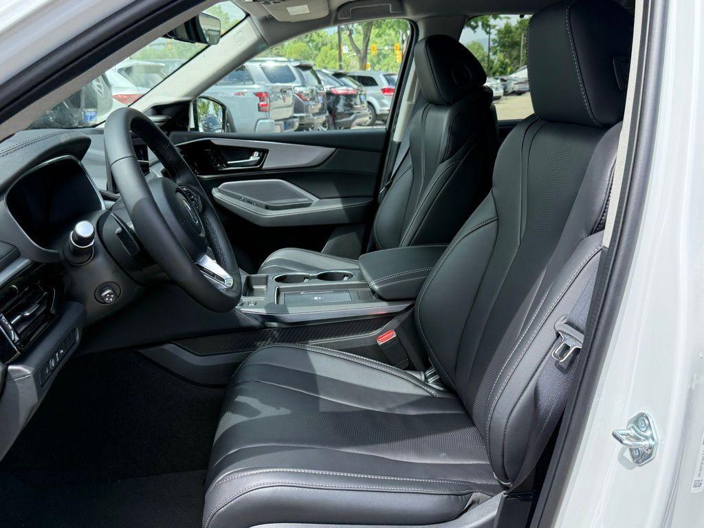 new 2025 Acura MDX car, priced at $61,449