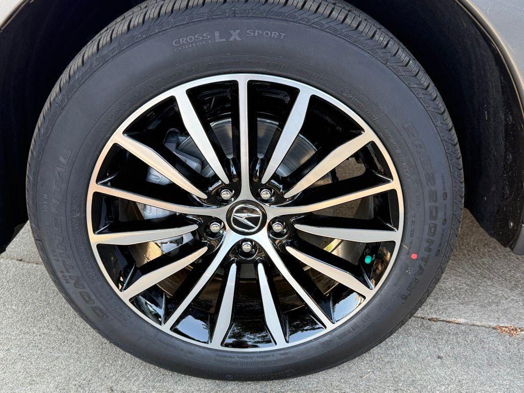 new 2025 Acura RDX car, priced at $54,400