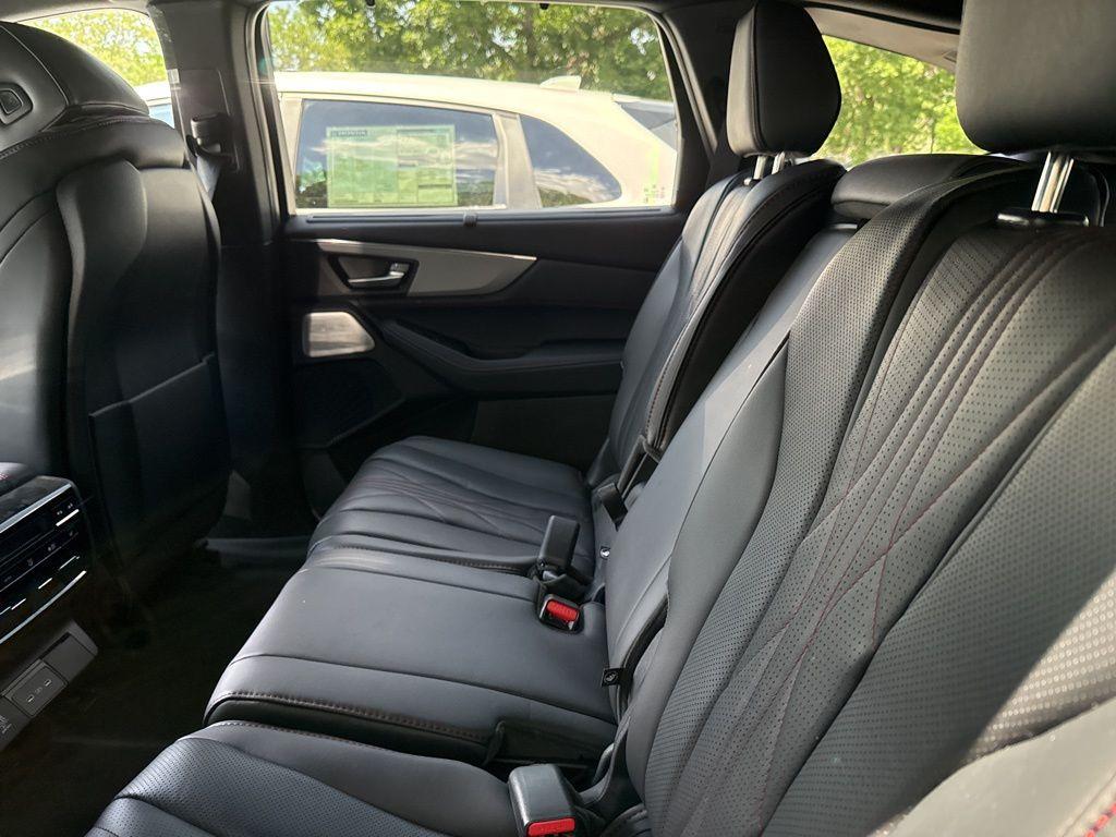 new 2026 Acura MDX car, priced at $71,549
