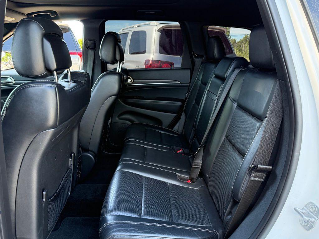 used 2015 Jeep Grand Cherokee car, priced at $13,990