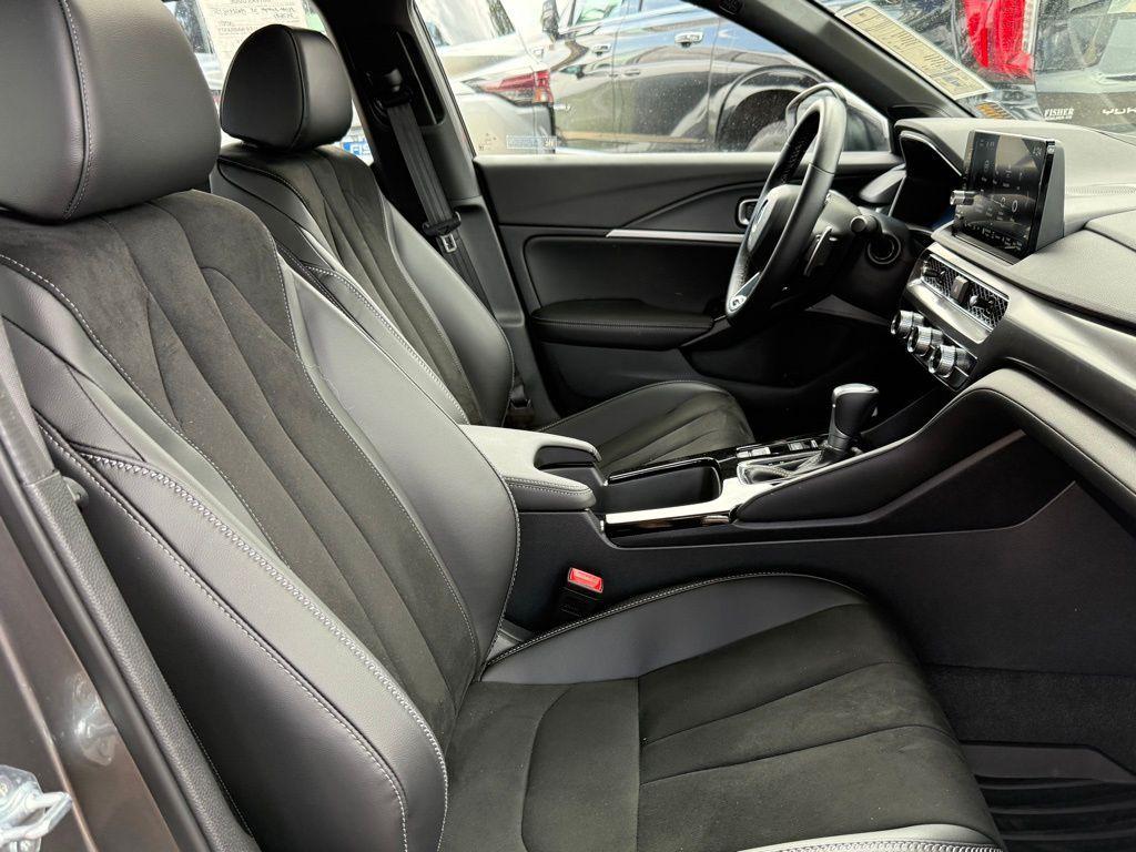 used 2025 Acura Integra car, priced at $31,995