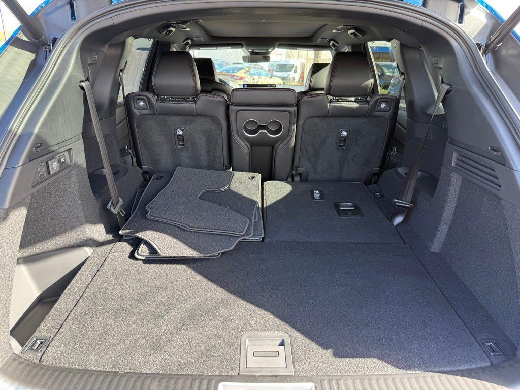 new 2026 Acura MDX car, priced at $70,850