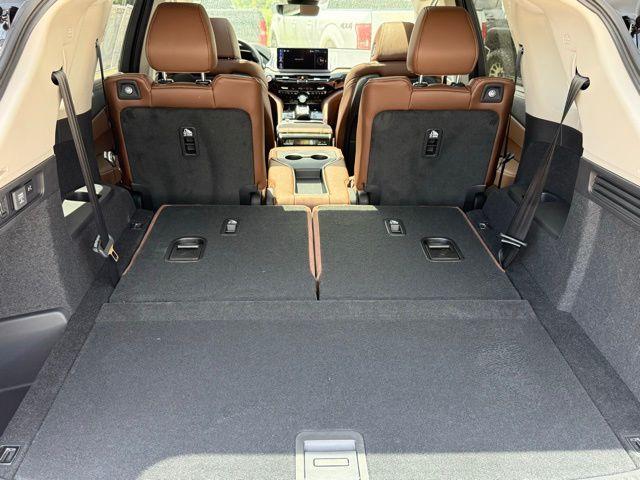 new 2025 Acura MDX car, priced at $61,449