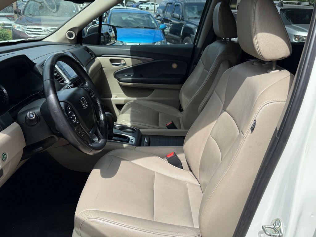 used 2016 Honda Pilot car, priced at $15,992