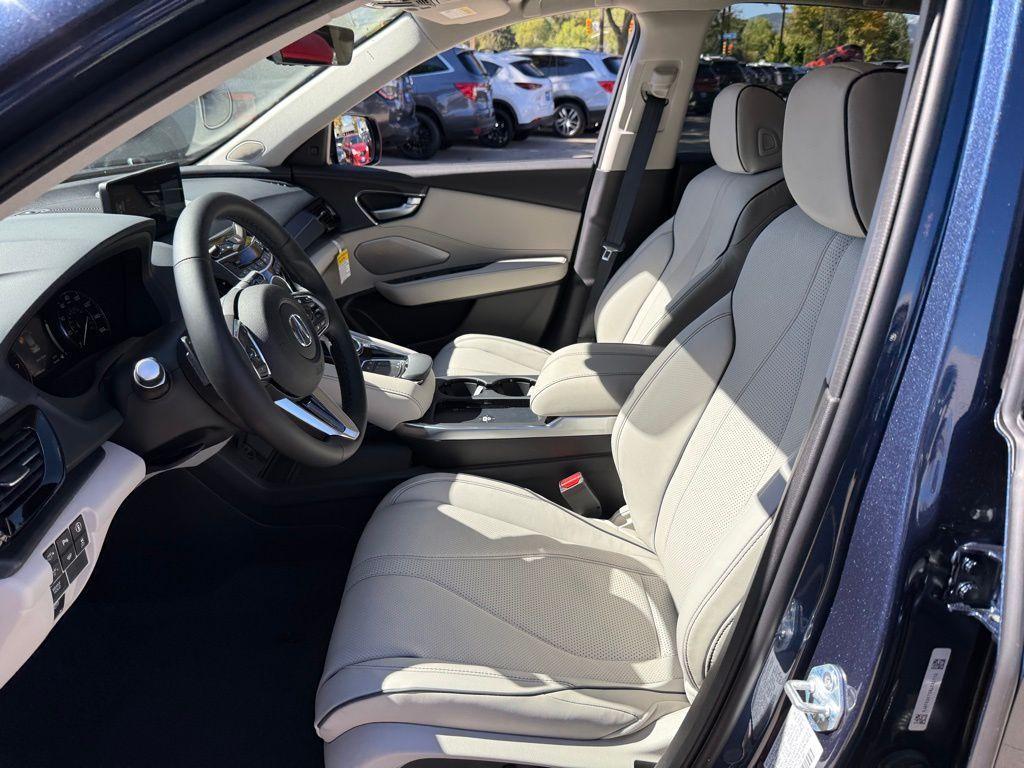 new 2025 Acura RDX car, priced at $53,800