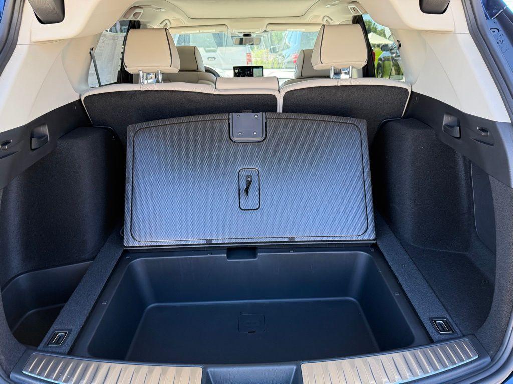 new 2025 Acura RDX car, priced at $53,800