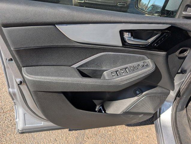 used 2025 Acura MDX car, priced at $46,496