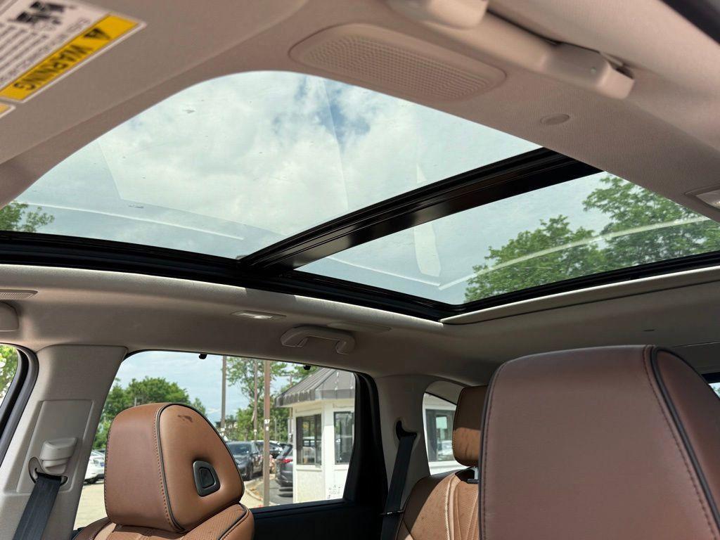 new 2025 Acura MDX car, priced at $68,949