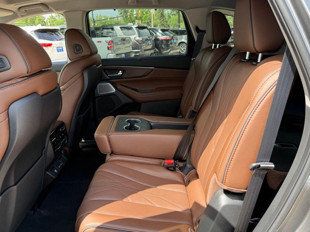 new 2025 Acura MDX car, priced at $68,949