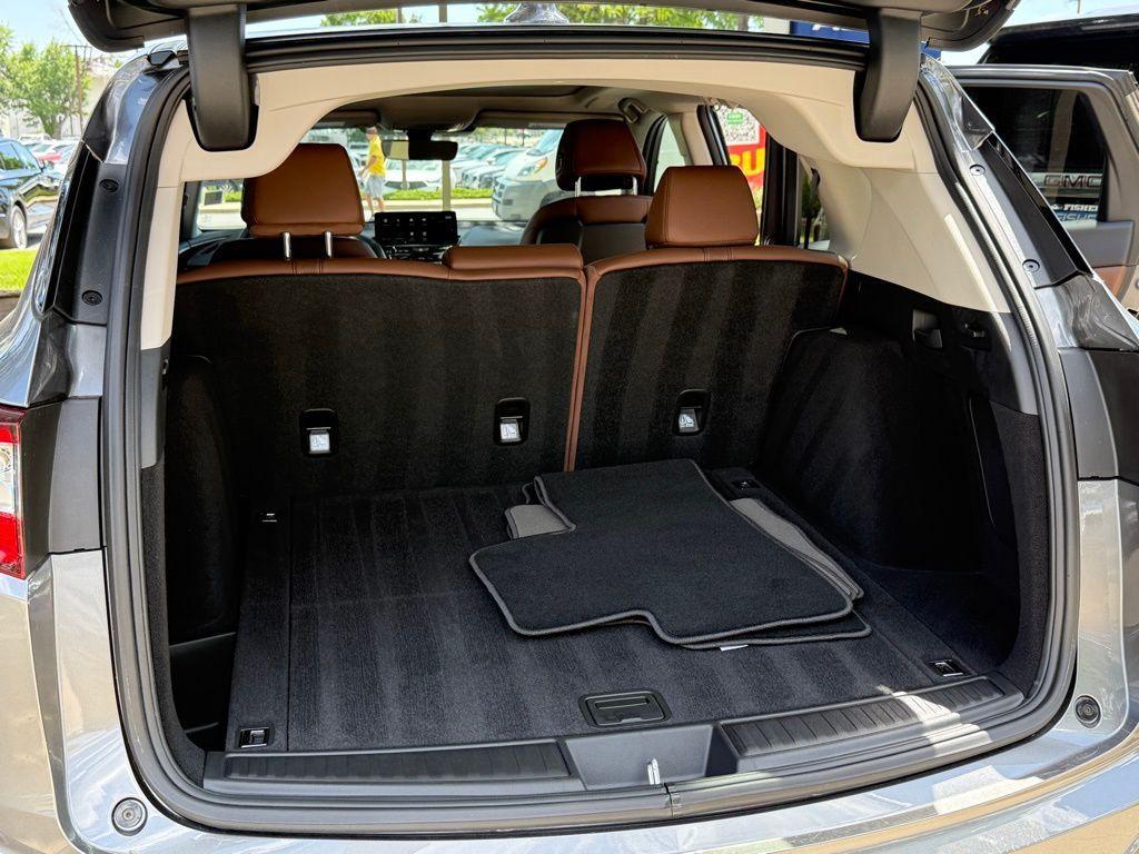 used 2025 Acura RDX car, priced at $43,990