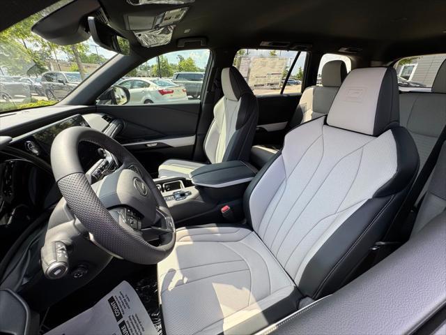 new 2025 Lexus TX 500h car, priced at $76,035
