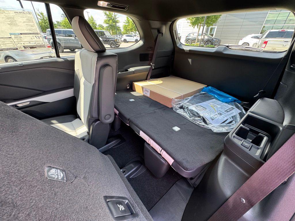 new 2025 Lexus TX 500h car, priced at $76,035