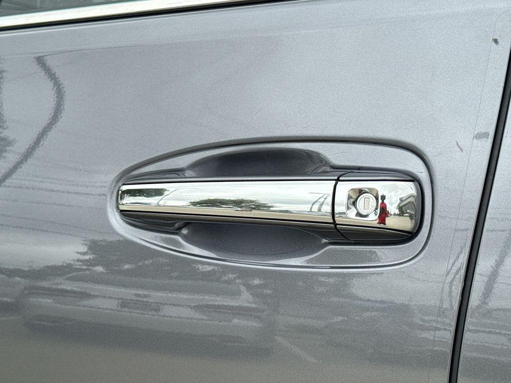 used 2023 Lexus GX 460 car, priced at $64,197